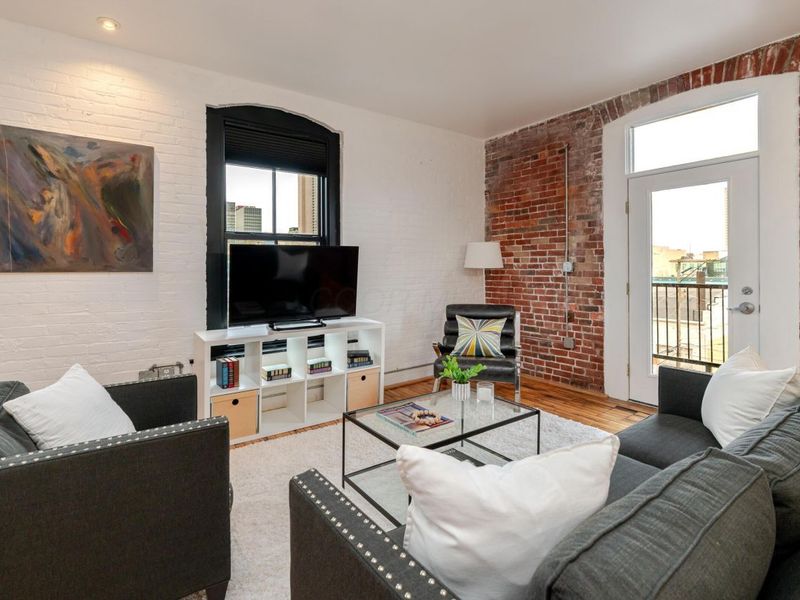 225 N 4th Street, Unit 303, Columbus, OH 43215 Photo 6