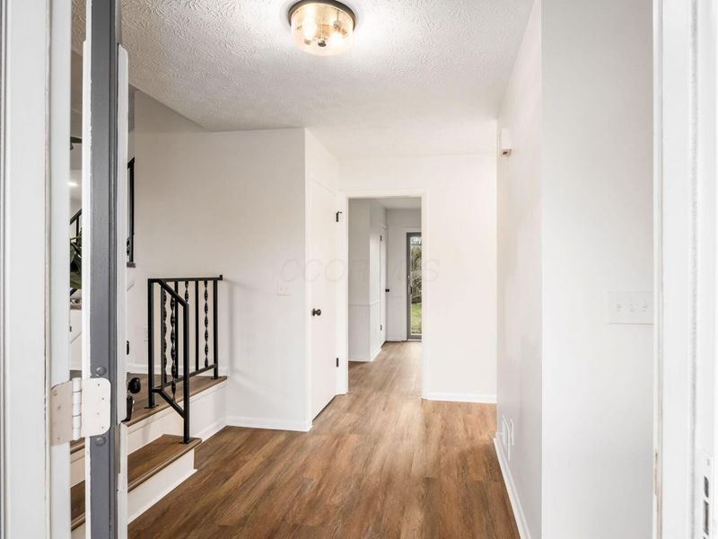 706 Ross Road, Columbus, OH 43213 Photo 7