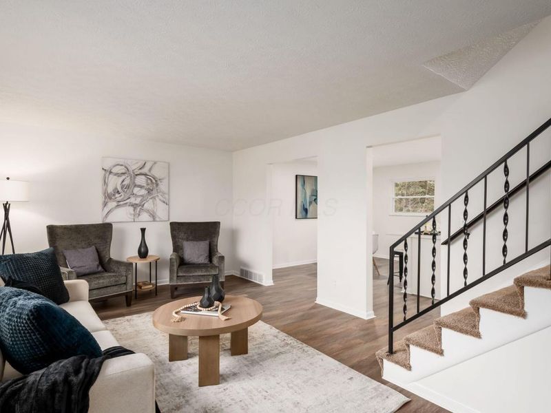 706 Ross Road, Columbus, OH 43213 Photo 9