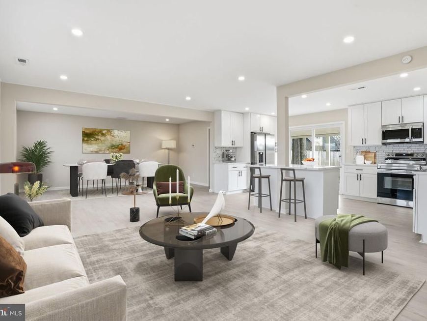 152 Junewood Drive, Levittown, PA 19055 Main Photo