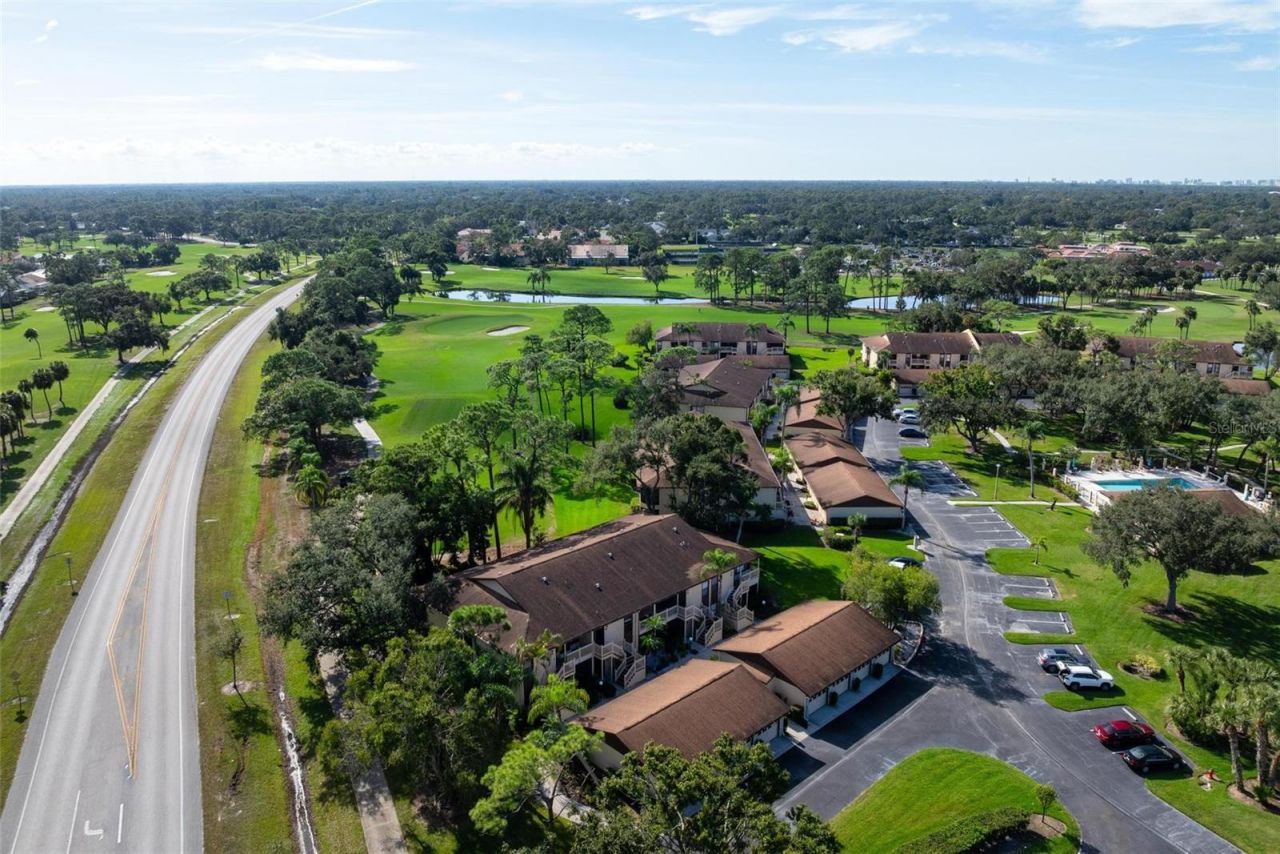 5797 Avista Drive, Unit 5797, Sarasota, FL 34243 Photo