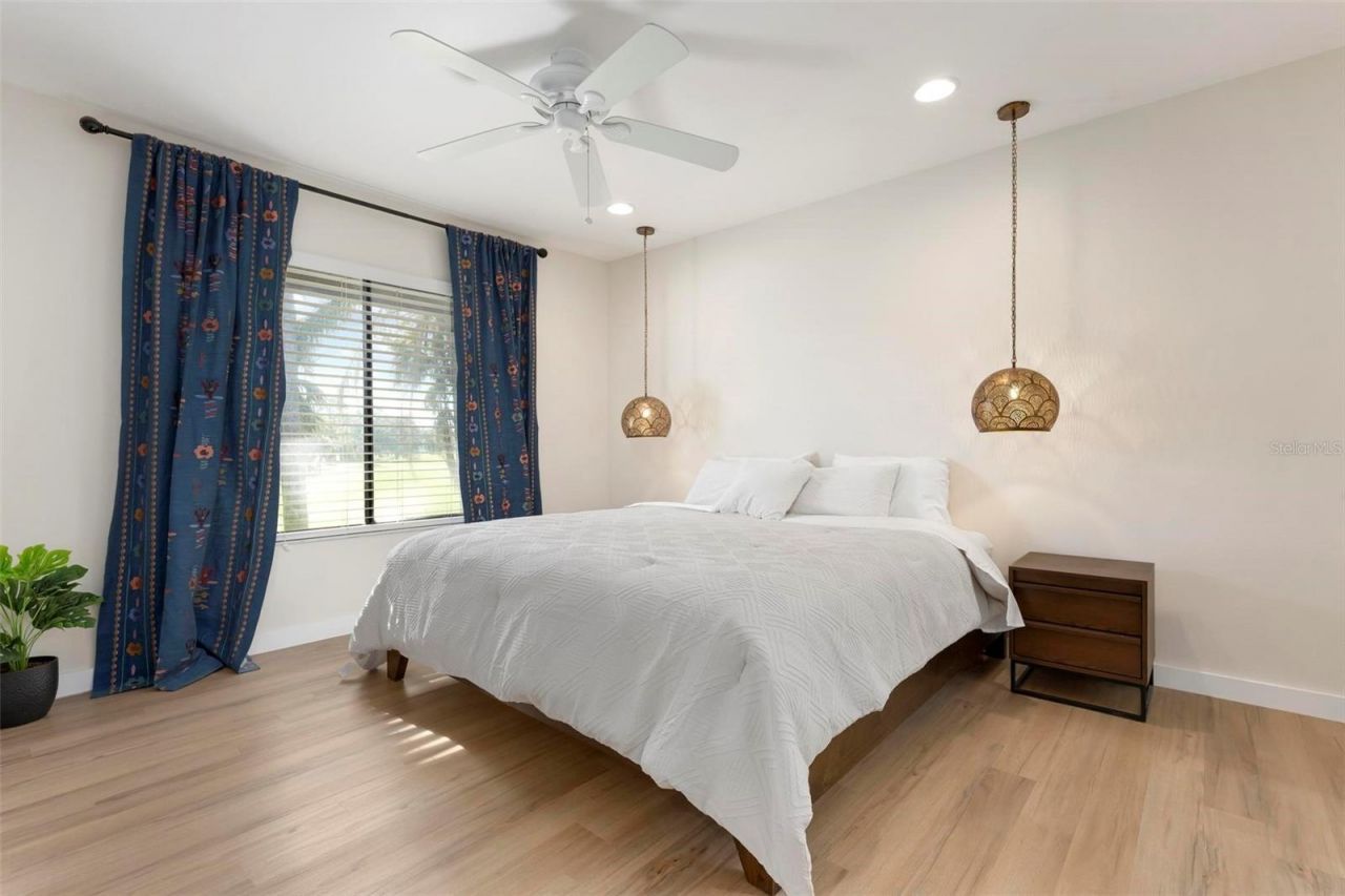 5797 Avista Drive, Unit 5797, Sarasota, FL 34243 Photo