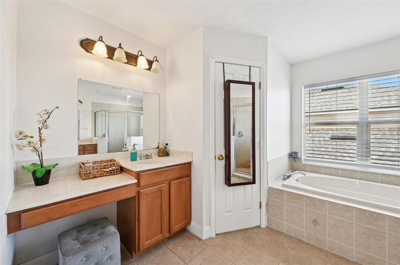 7162 50th Avenue Circle E, Palmetto, FL 34221 Photo