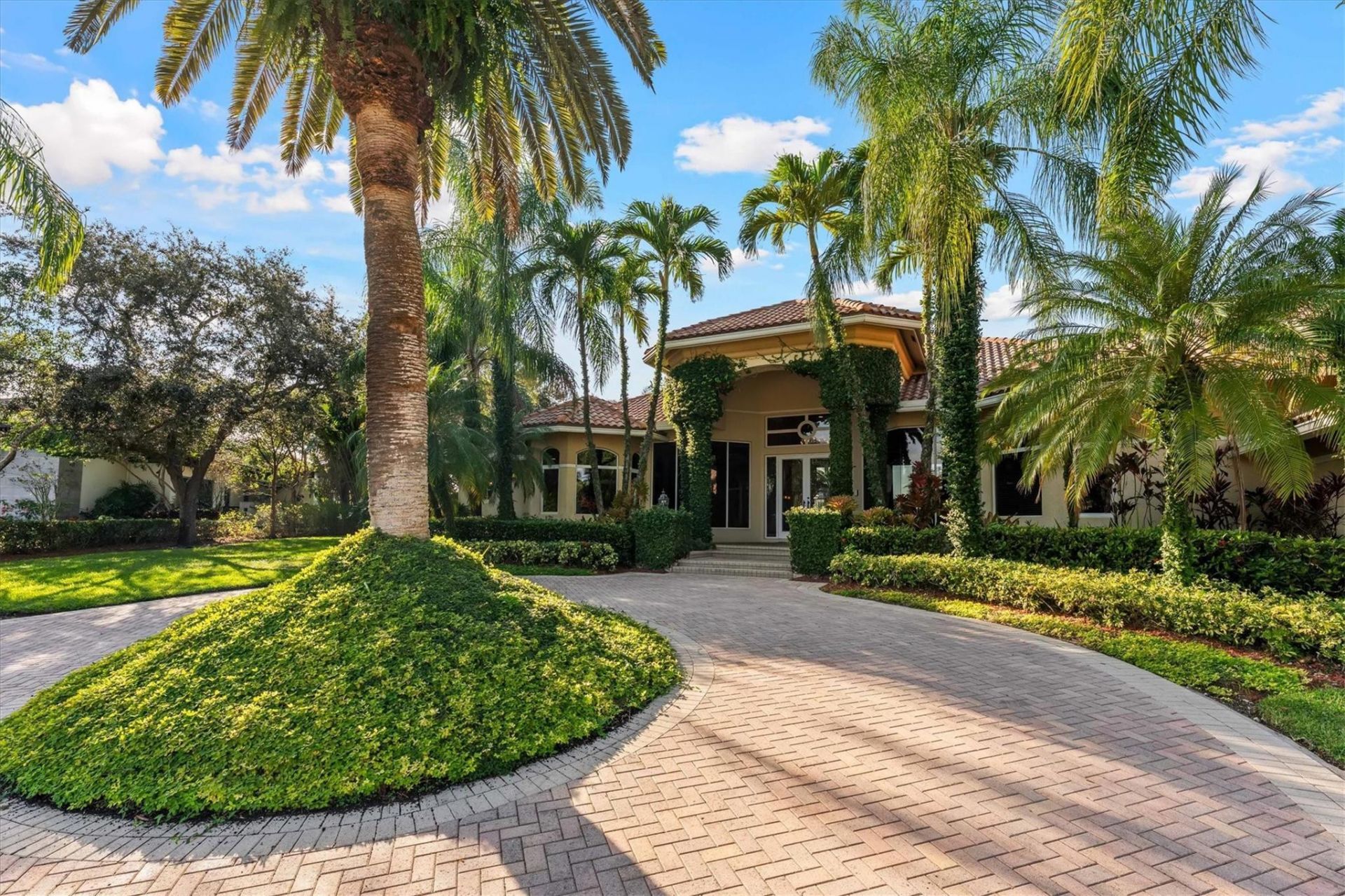 3060 Paddock Road, Weston, FL 33331 Photo