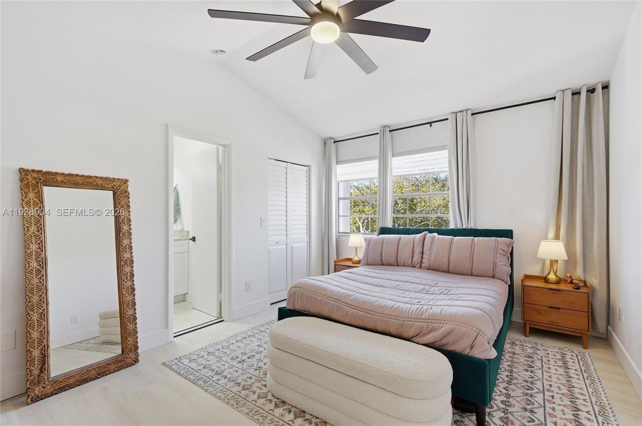 11611 NW 11th St , Unit 11611, Pembroke Pines, FL 33026 Photo