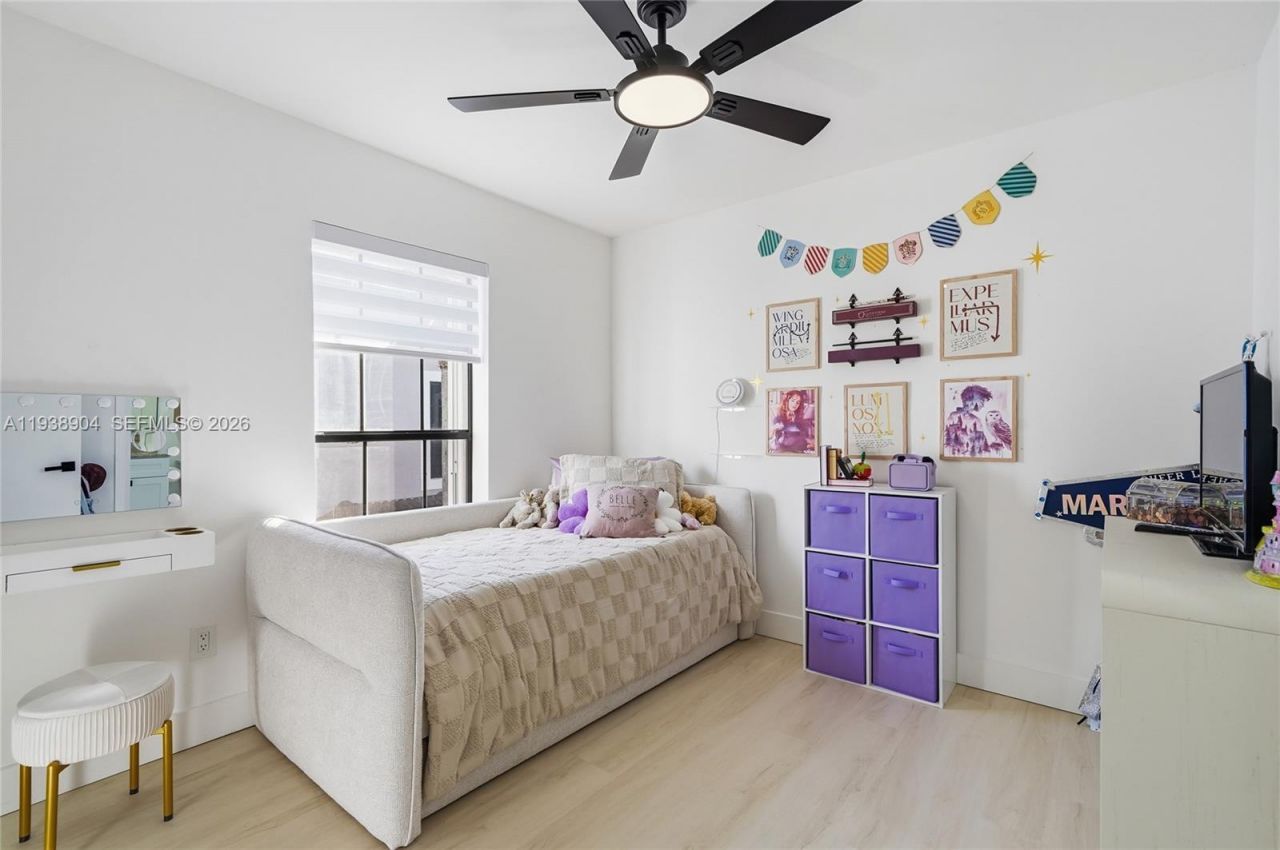 11611 NW 11th St , Unit 11611, Pembroke Pines, FL 33026 Photo