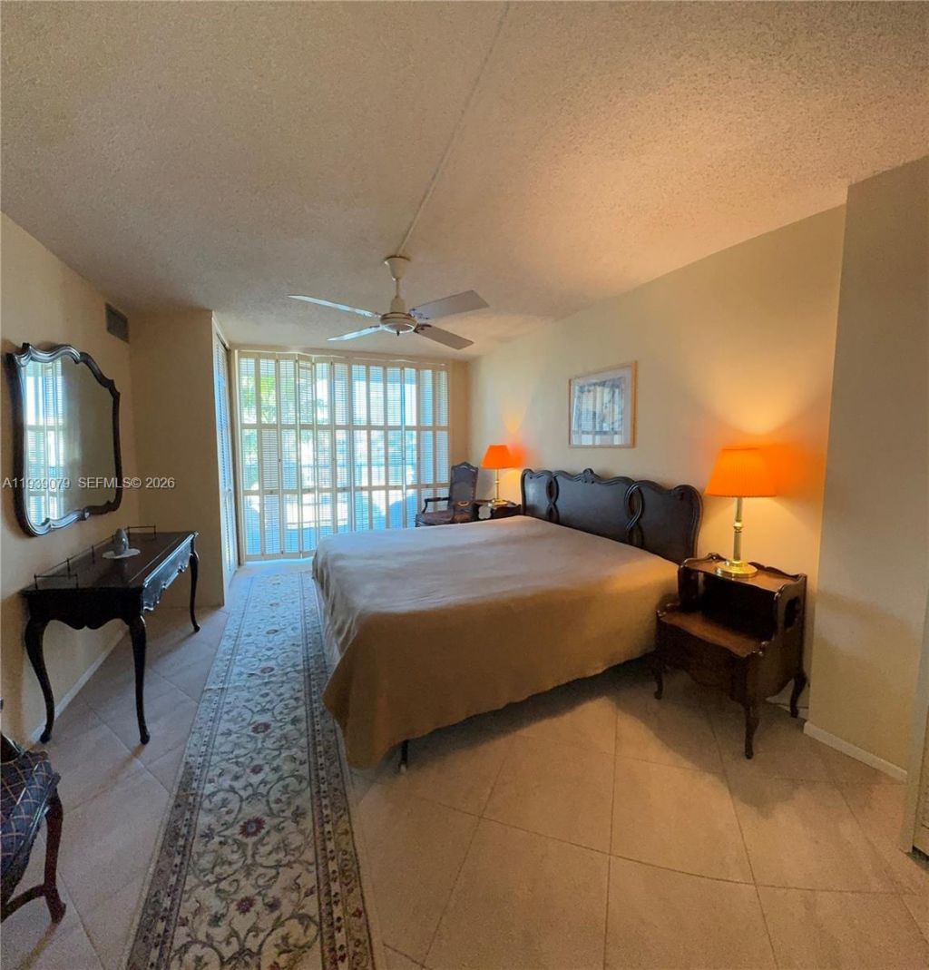 701 Three Islands Blvd, Unit 218, Hallandale Beach, FL 33009 Photo