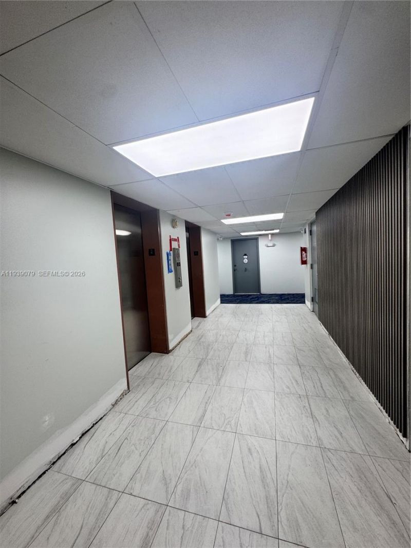 701 Three Islands Blvd, Unit 218, Hallandale Beach, FL 33009 Photo