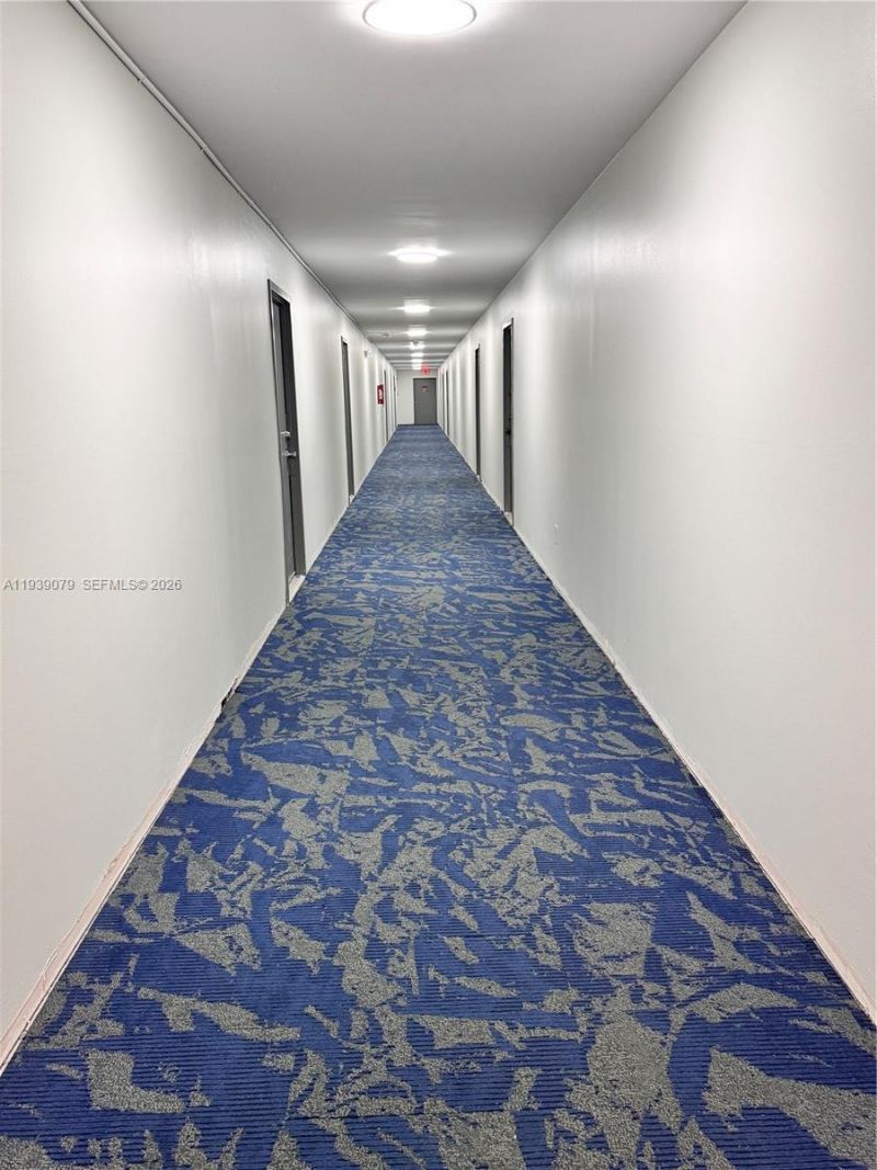 701 Three Islands Blvd, Unit 218, Hallandale Beach, FL 33009 Photo