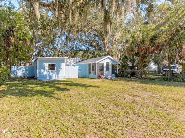 813 Magnolia Avenue, Holly Hill, FL 32117