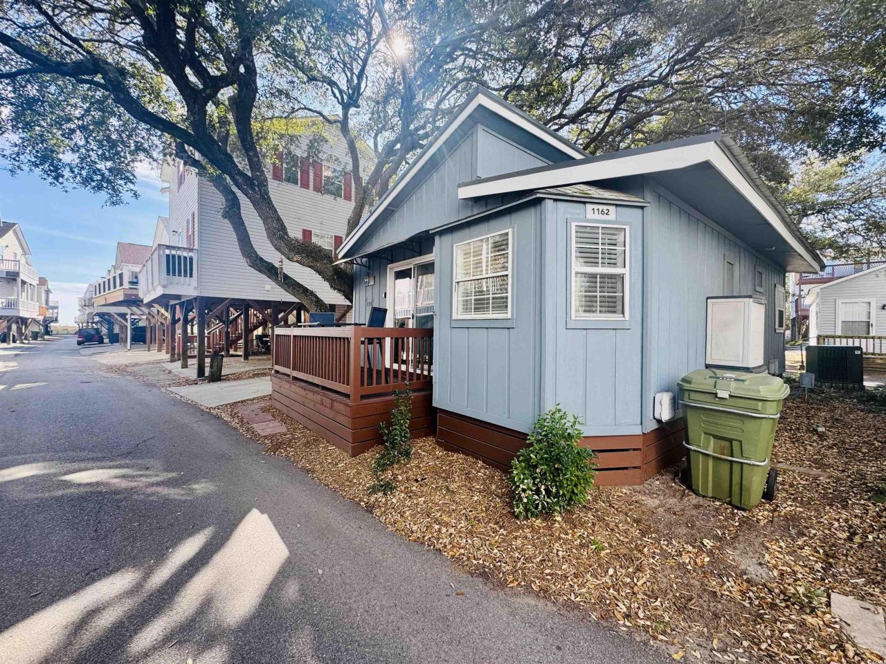 6001 - 1162 S Kings Hwy. Photo 4