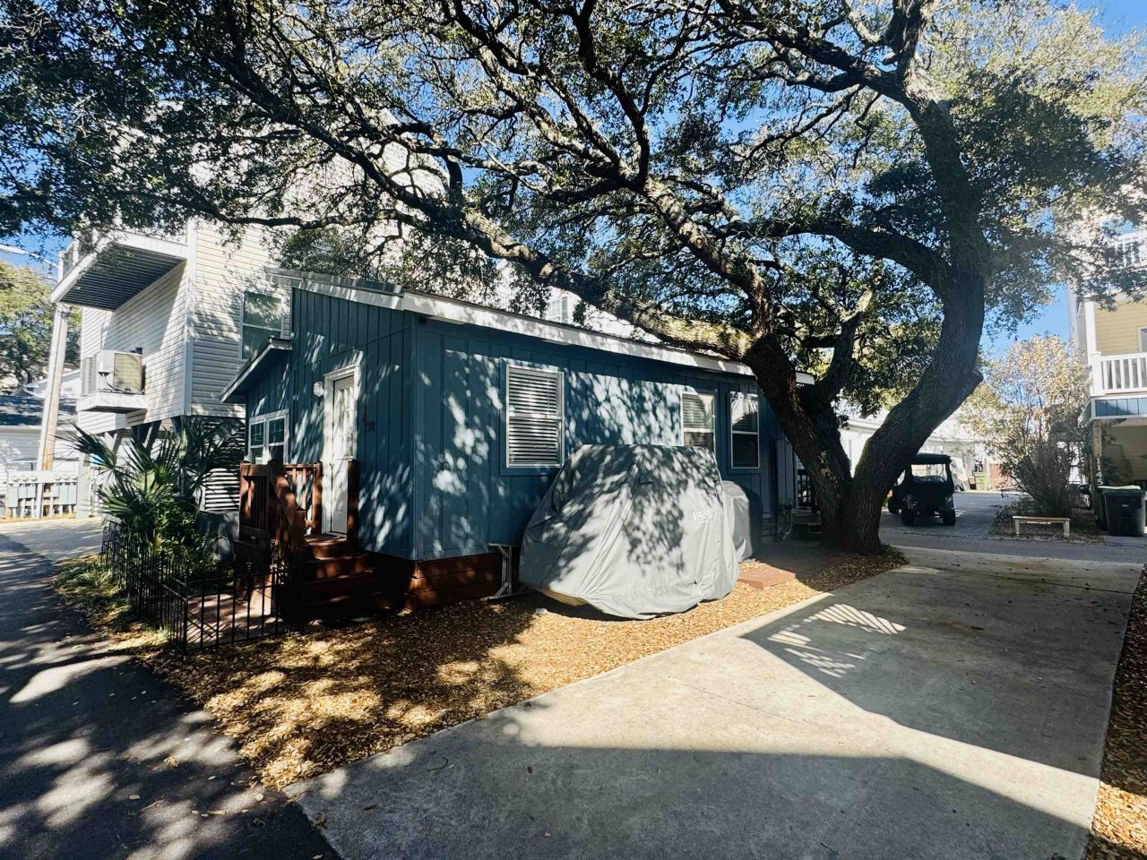 6001 - 1162 S Kings Hwy. Photo 8