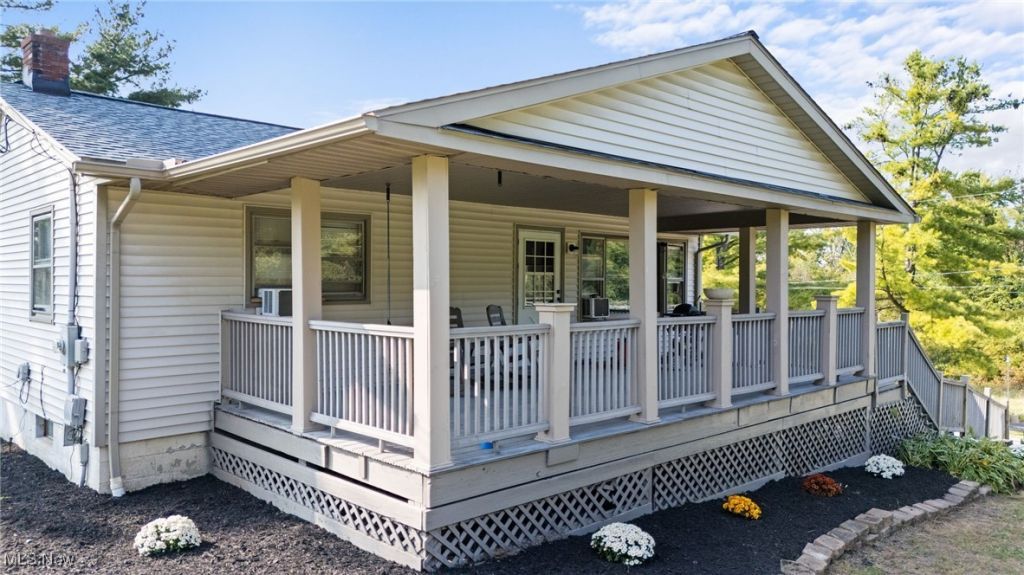 8892 Brakeman Road, Chardon, OH 44024 Main Photo