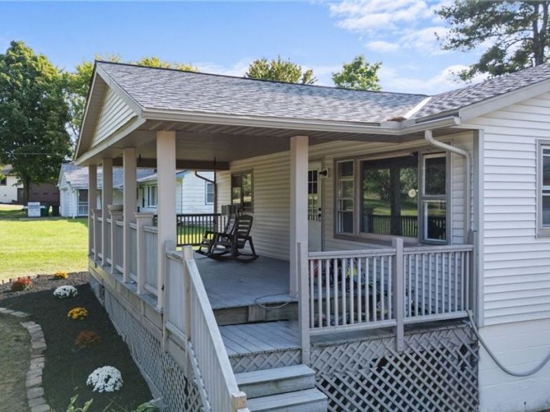 8892 Brakeman Road, Chardon, OH 44024 Photo 6