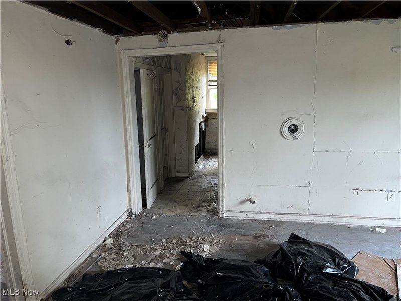 3379 E 130th Street, Cleveland, OH 44120 Photo 16