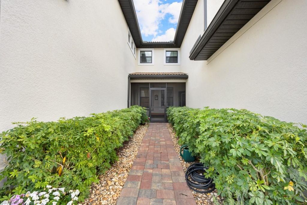 5698 Mayflower Way, Unit 403, Ave Maria, FL 34142 Photo