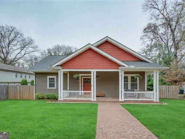 1698 Temple Avenue, College Park, GA 30337