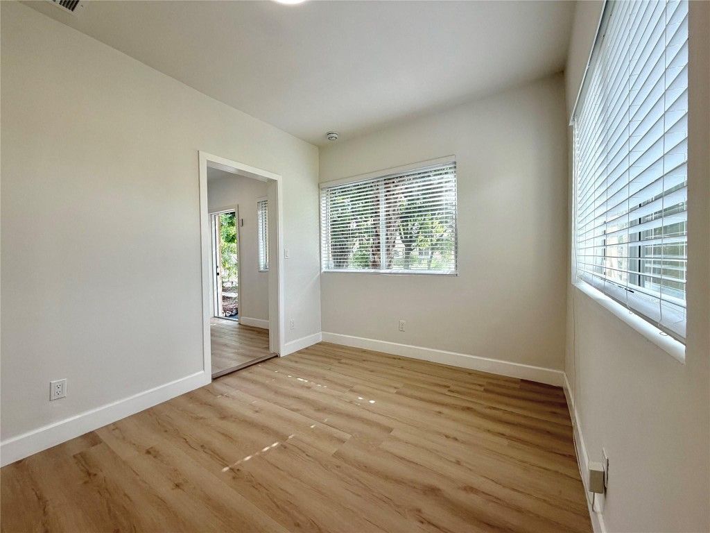 2943 NW 13th Street, Fort Lauderdale, FL 33311 Photo