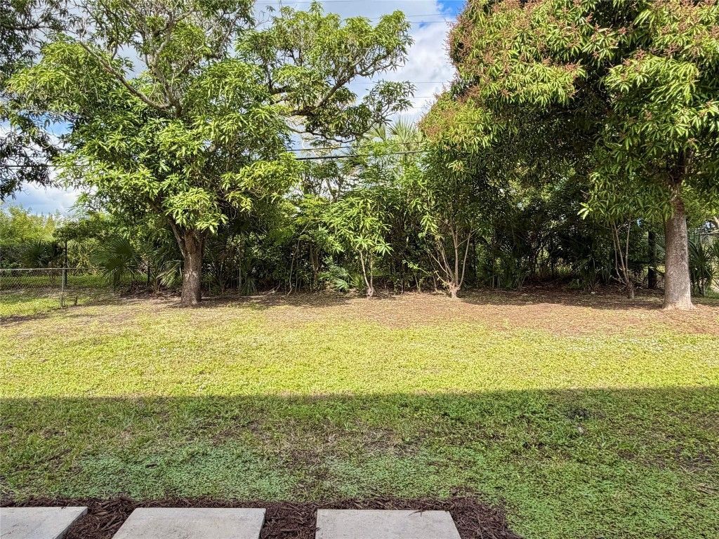 2943 NW 13th Street, Fort Lauderdale, FL 33311 Photo