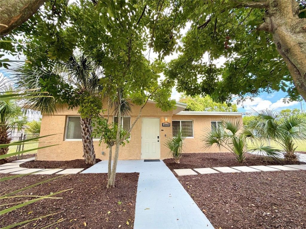 2943 NW 13th Street, Fort Lauderdale, FL 33311 Photo