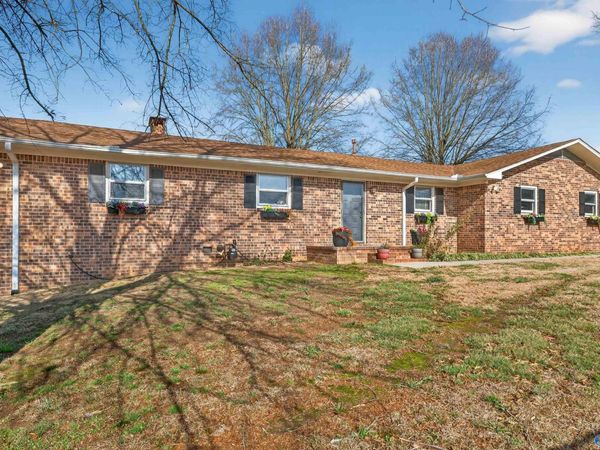 1407 Union Chapel Road, Union Grove, AL 35175