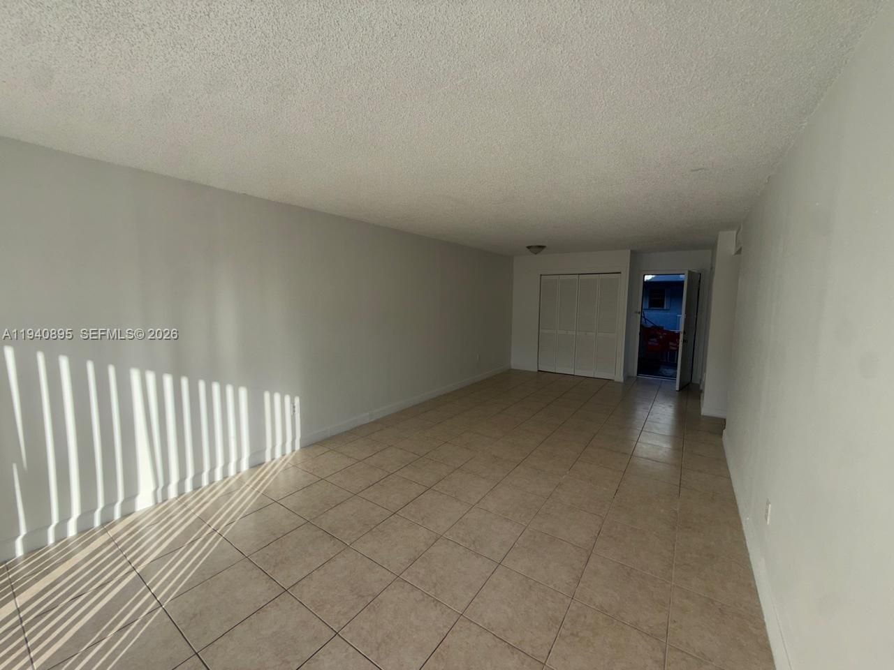 1725 W 60th St, Unit F206, Hialeah, FL 33012 Photo