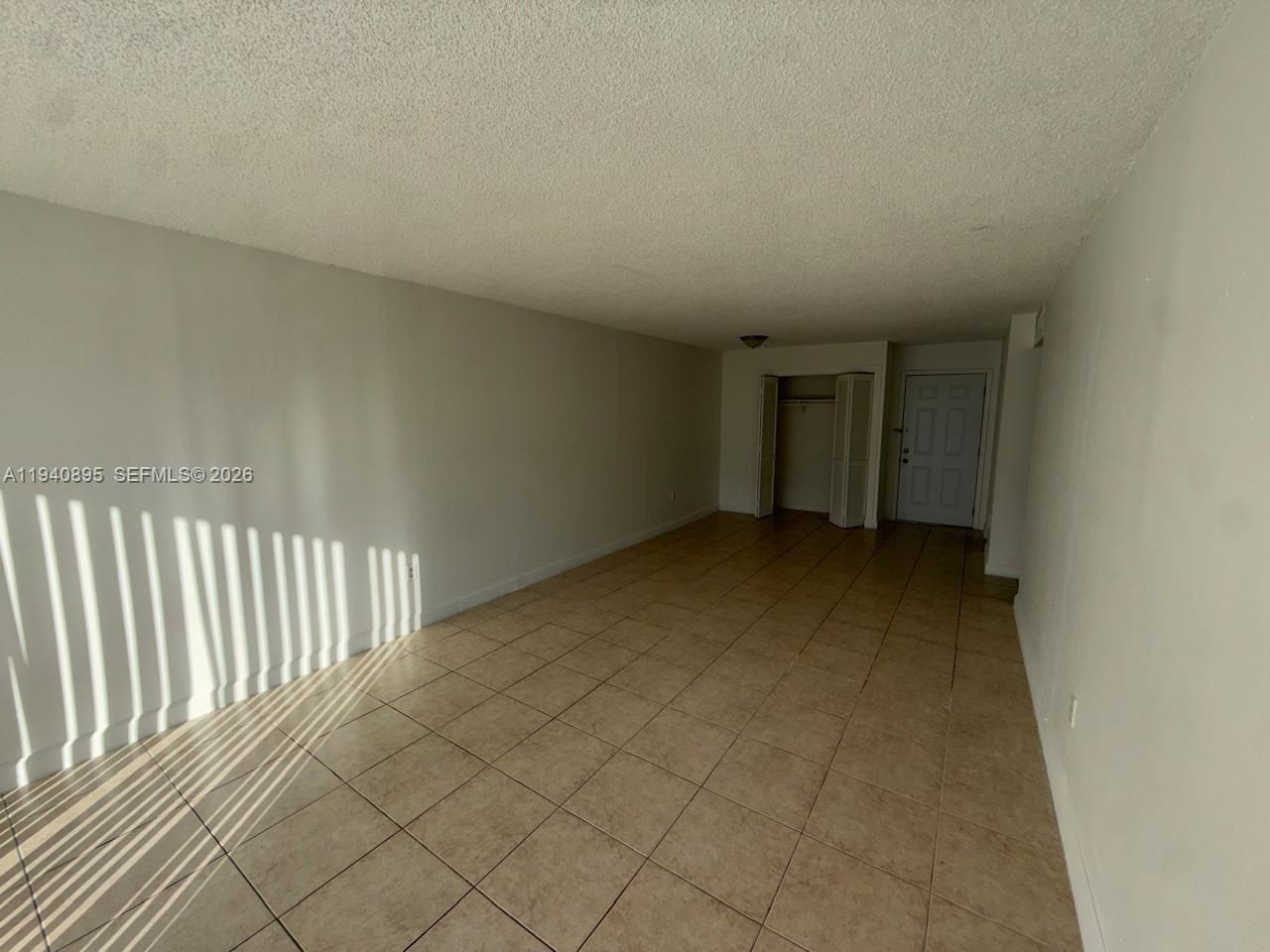 1725 W 60th St, Unit F206, Hialeah, FL 33012 Photo