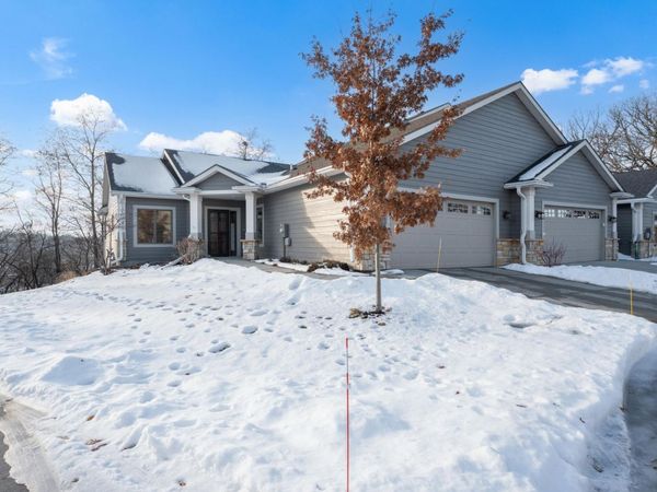 522 Panorama Circle NW, Rochester, MN 55901