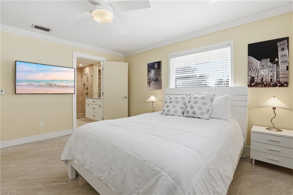 1519 Chesapeake Ave, Unit B-5, Naples, FL 34102 Photo