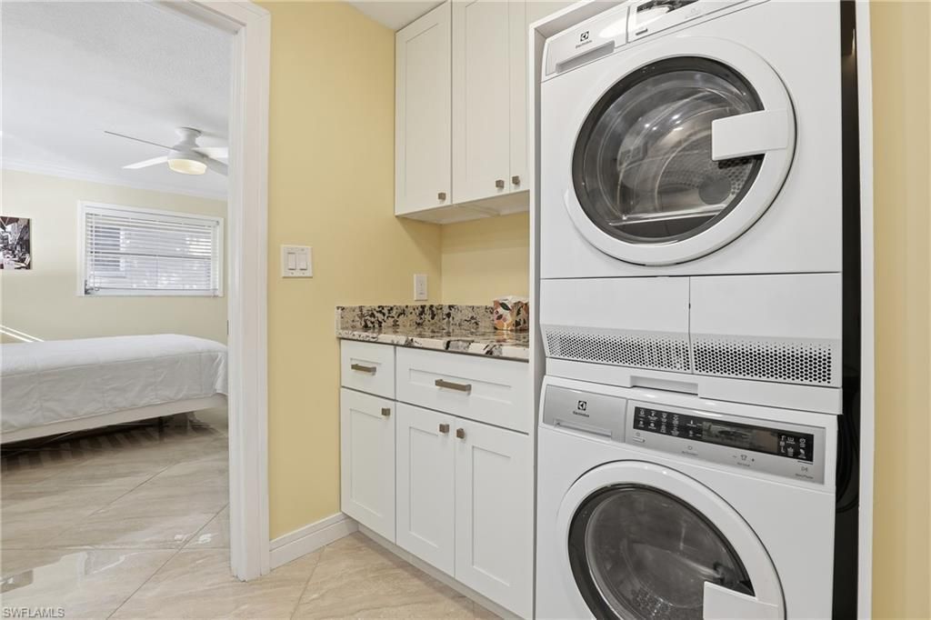 1519 Chesapeake Ave, Unit B-5, Naples, FL 34102 Photo