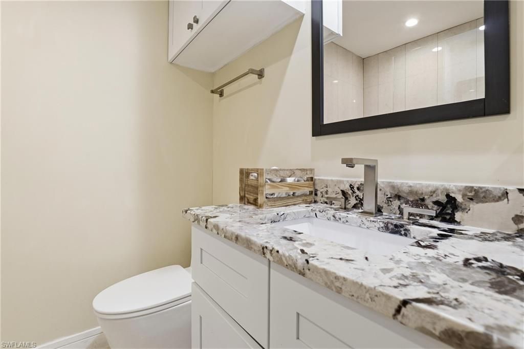 1519 Chesapeake Ave, Unit B-5, Naples, FL 34102 Photo