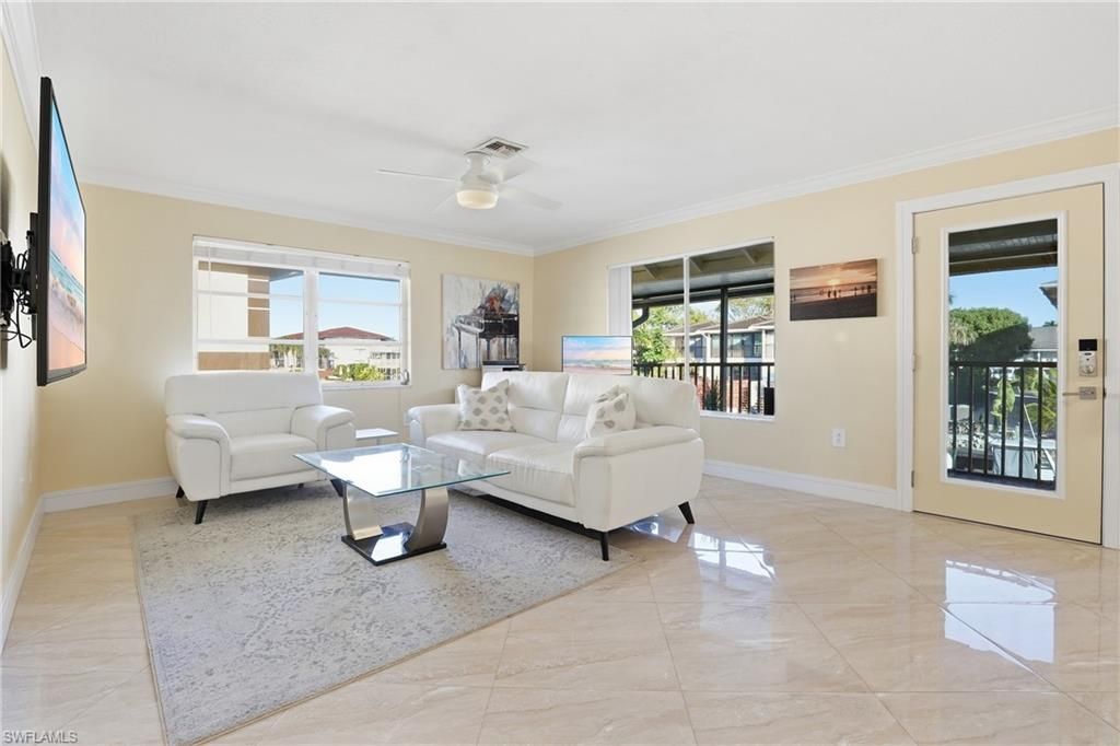1519 Chesapeake Ave, Unit B-5, Naples, FL 34102 Photo