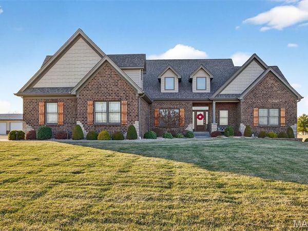 2745 N Cappel Road, Moscow Mills, MO 63362