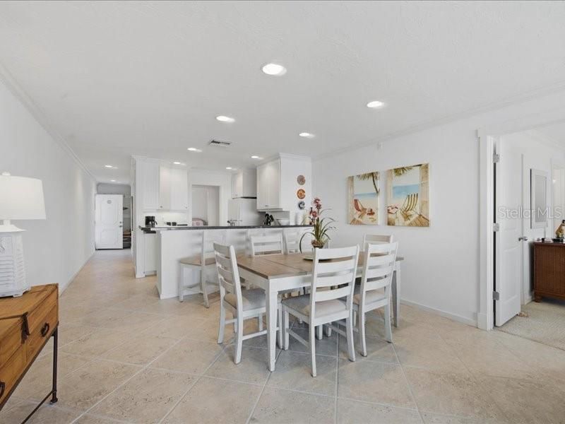 8911 Midnight Pass Road, Unit 208, Sarasota, FL 34242 Photo