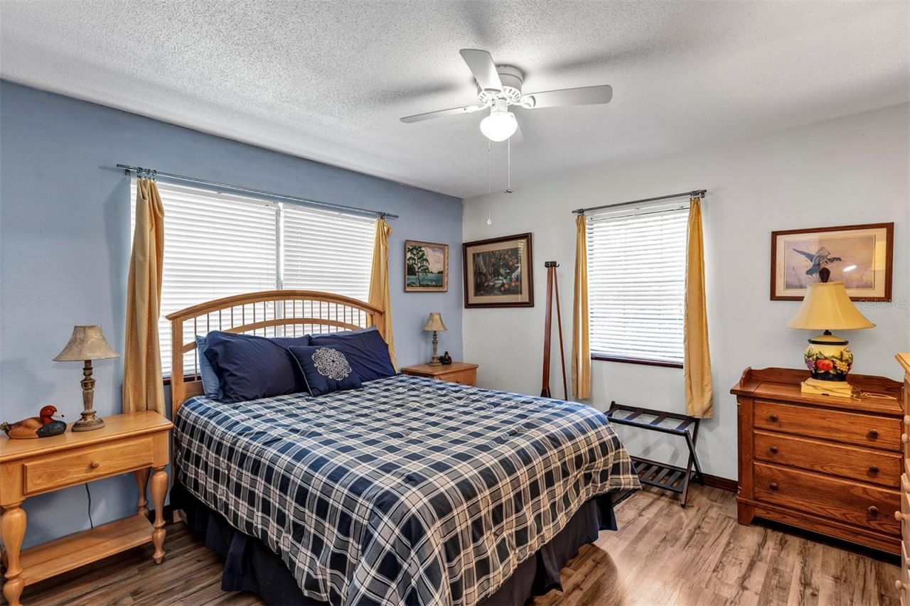 38922 Ella Drive, Lady Lake, FL 32159 Photo