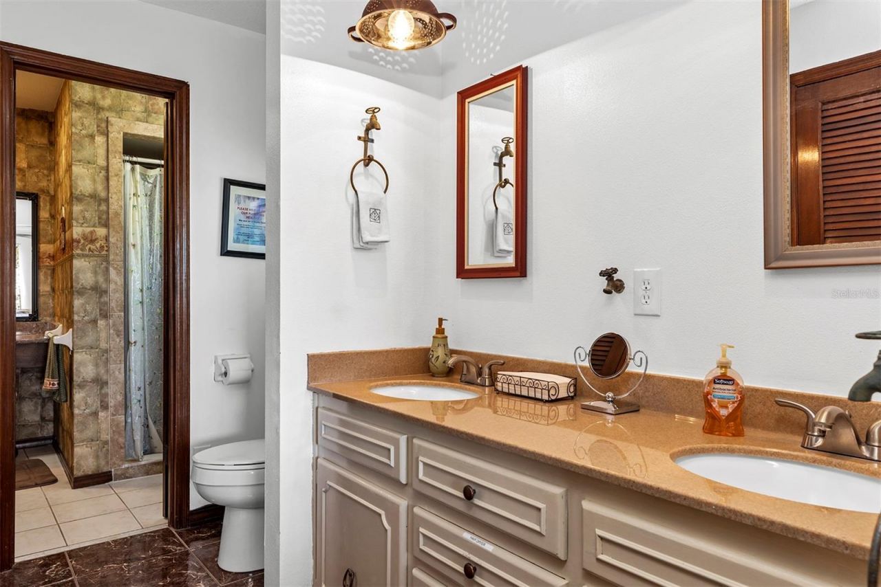 38922 Ella Drive, Lady Lake, FL 32159 Photo