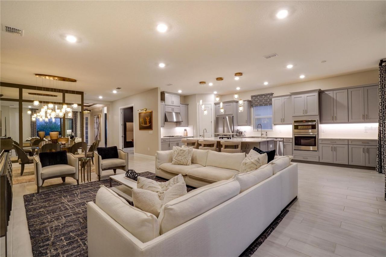 5610 Caserta Court, Palmetto, FL 34221 Photo