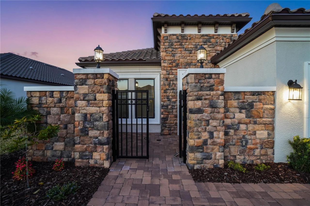 5610 Caserta Court, Palmetto, FL 34221 Photo