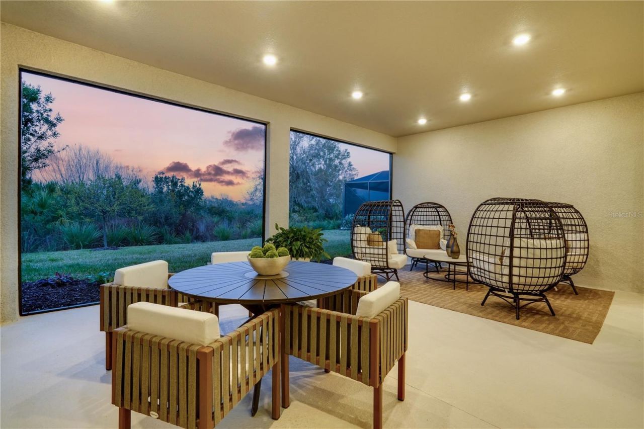 5610 Caserta Court, Palmetto, FL 34221 Photo