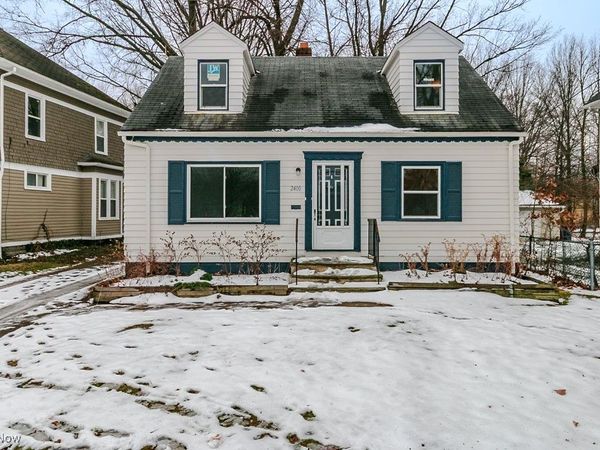2400 Noble Road, Cleveland Heights, OH 44121