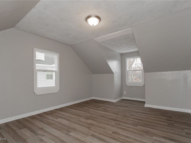 2400 Noble Road, Cleveland Heights, OH 44121 Photo 20