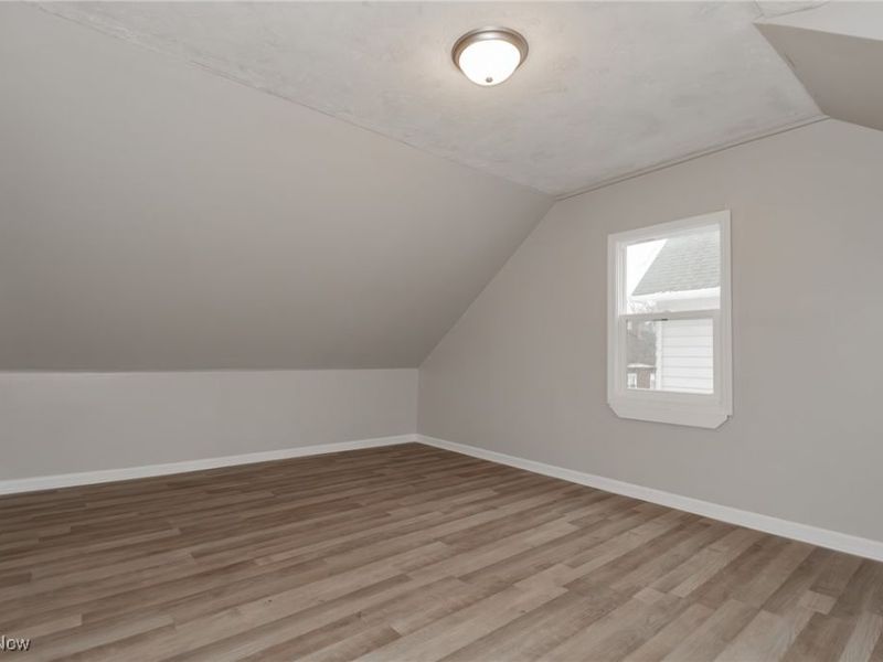 2400 Noble Road, Cleveland Heights, OH 44121 Photo 23