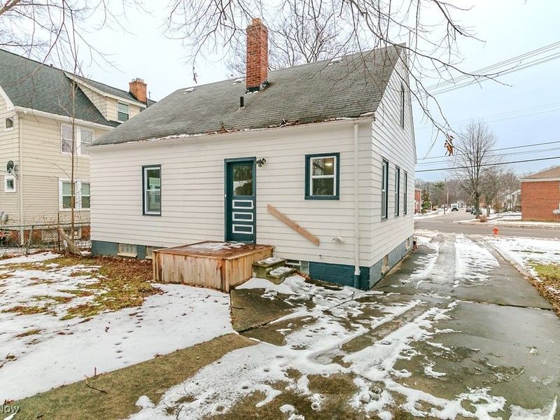 2400 Noble Road, Cleveland Heights, OH 44121 Photo 33