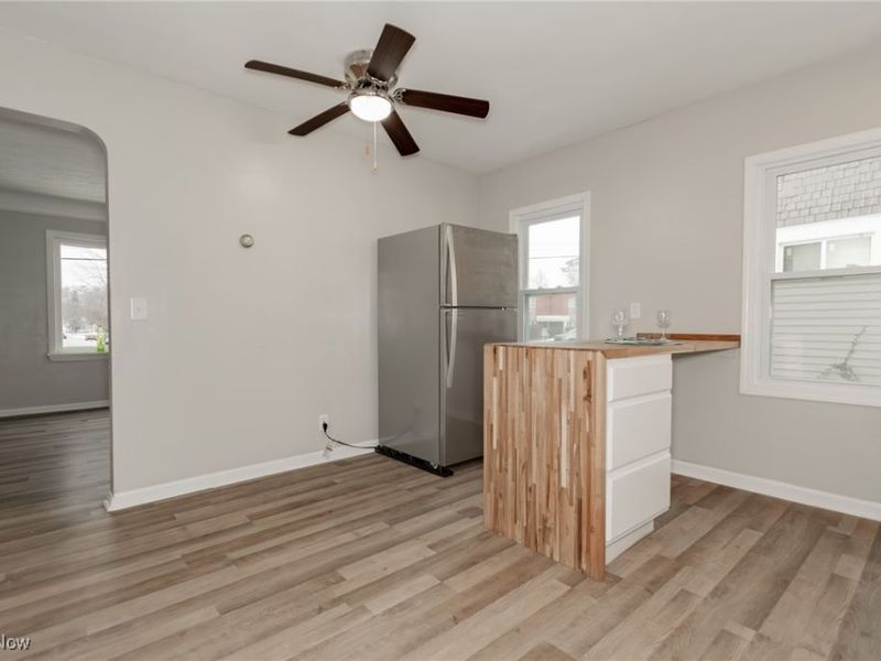 2400 Noble Road, Cleveland Heights, OH 44121 Photo 6