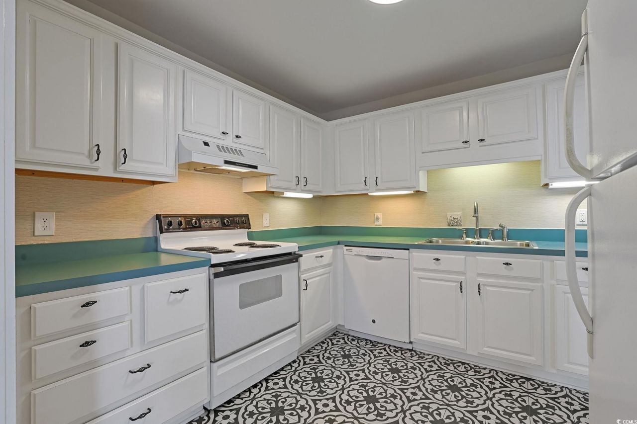 1587 Landing Rd. Photo 7