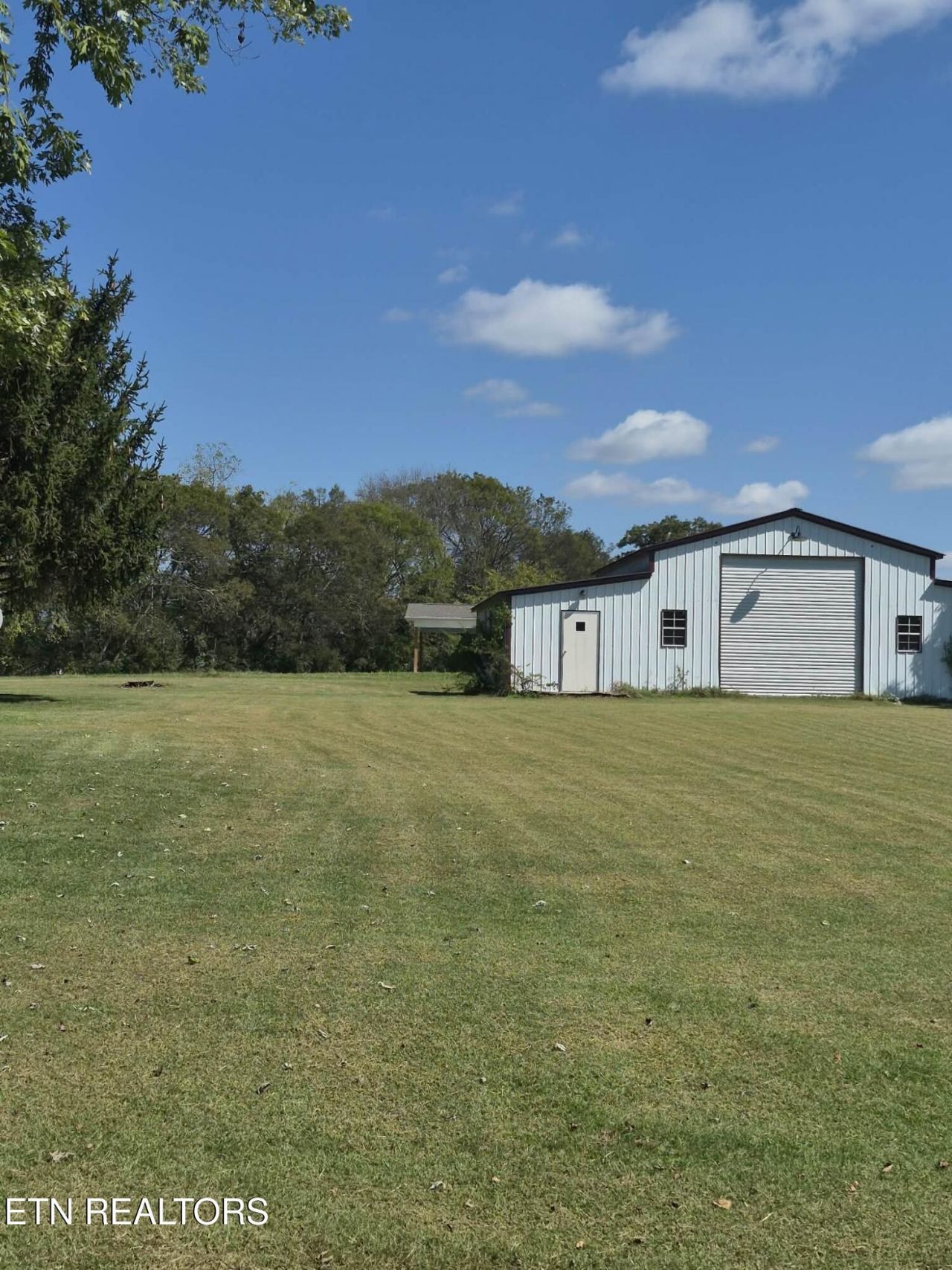 W Willson St, Niota, TN 37826 Main Photo