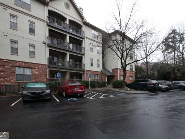 5559 Glenridge Drive, Unit 1107, Atlanta, GA 30342