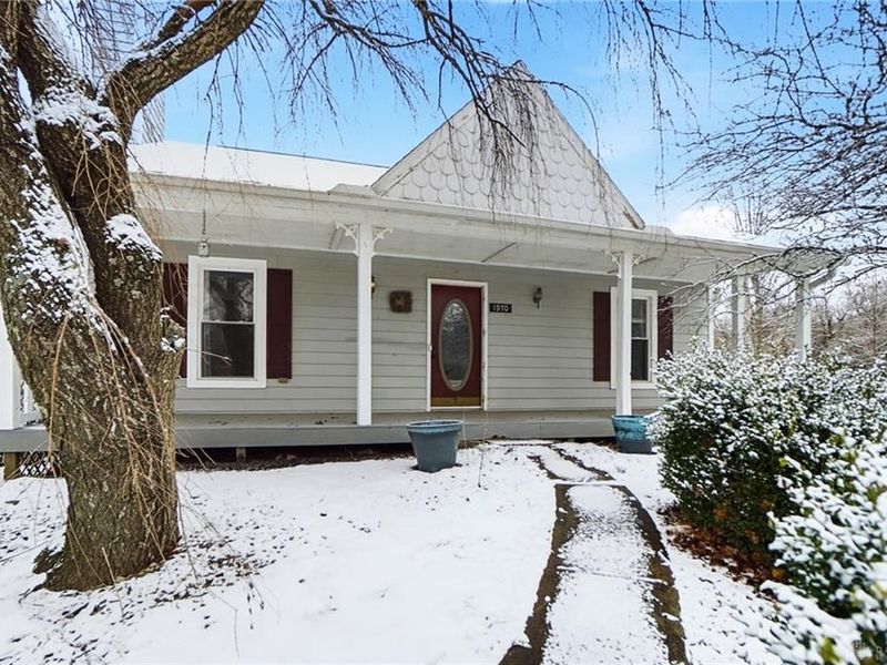 1970 Greenbrier Road, Lebanon, OH 45036 Photo 2