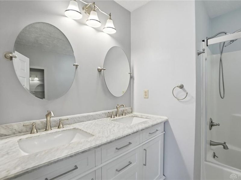 1970 Greenbrier Road, Lebanon, OH 45036 Photo 25