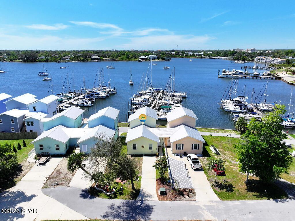 319 Abbie Road, Panama City, FL 32401 Main Photo